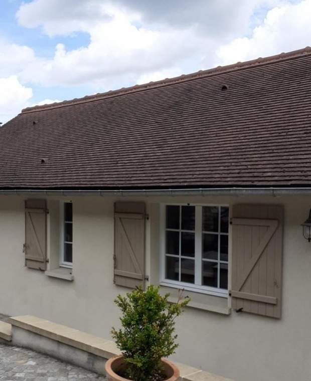 Démoussage de toiture Vernouillet