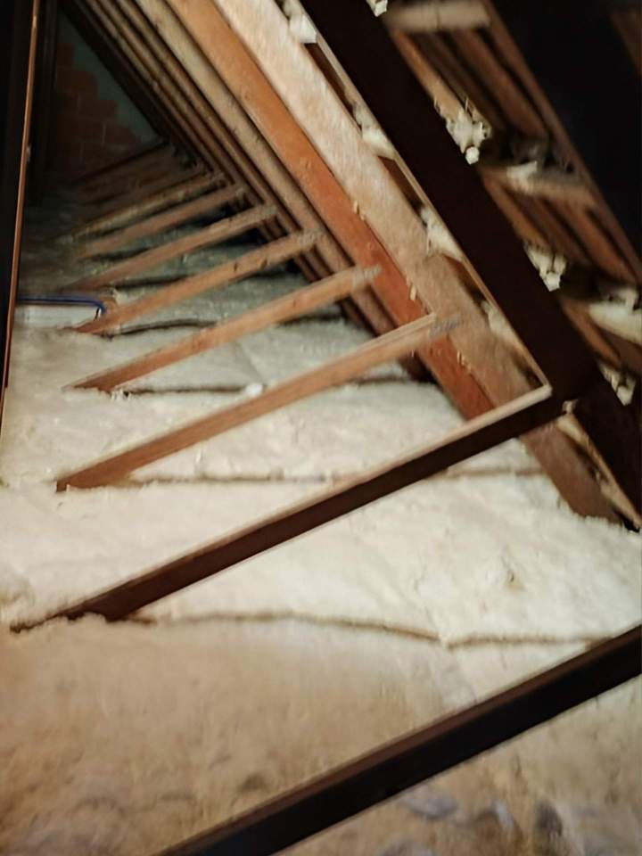 Isolant mince toiture Vernouillet